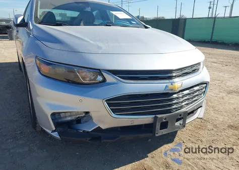 2018 Chevrolet Malibu Lt z USA, uszkodzony, nr VIN 1G1ZD5ST9JF144833